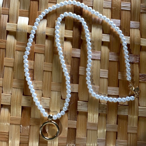 Eyeglass Necklace - Pearl & Gold - Picture 2 of 7